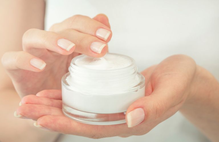 How to Choose the Right Vaginal Moisturizer for Younger-Looking Skin How to Choose the Right Vaginal Moisturizer for Younger-Looking Skin